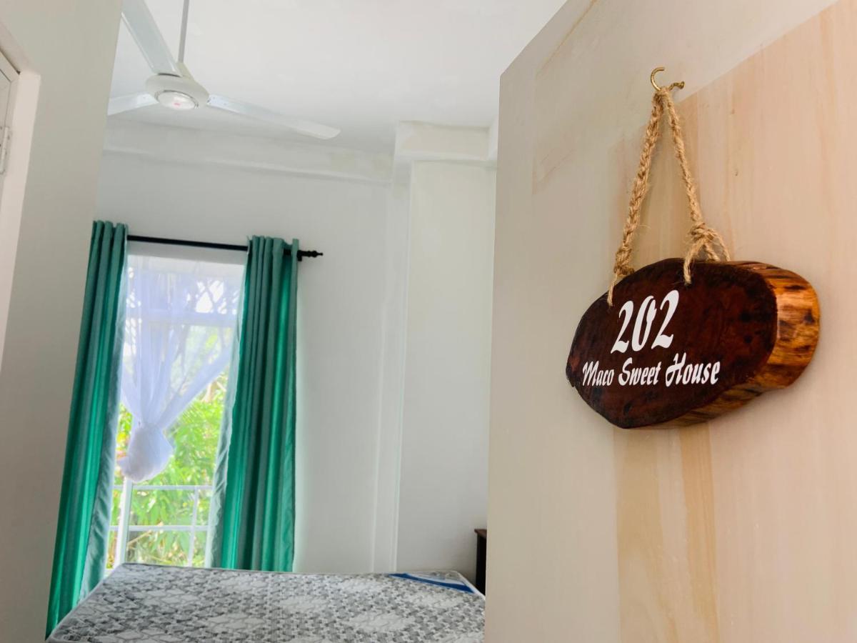 Hotel Maco Sweet House à Mirissa Extérieur photo